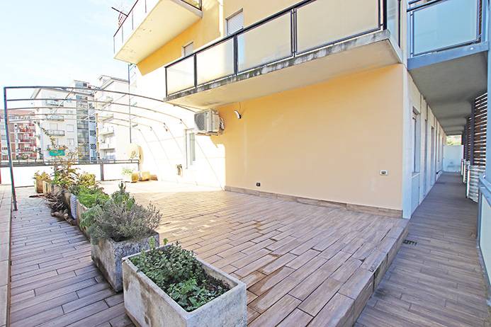 Appartamento in vendita a Bergamo, Zona Piscine-Conca d'Oro