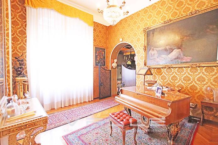 Appartamento in vendita a Bergamo, Centrale