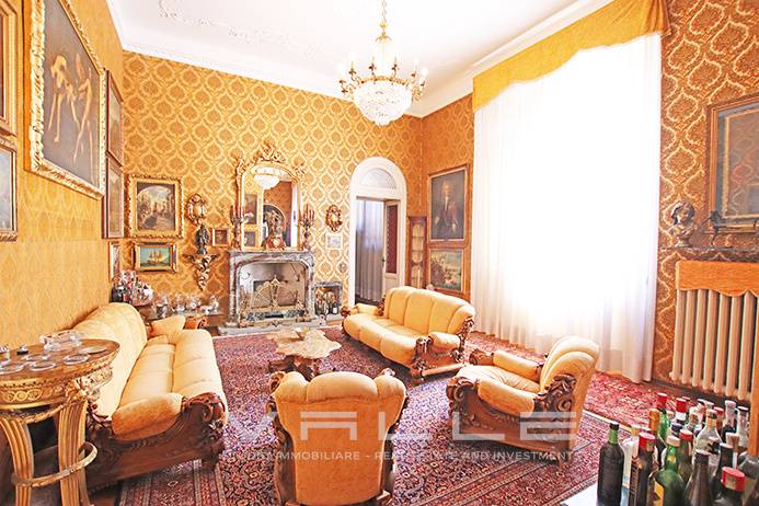 Appartamento in vendita a Bergamo, Centrale