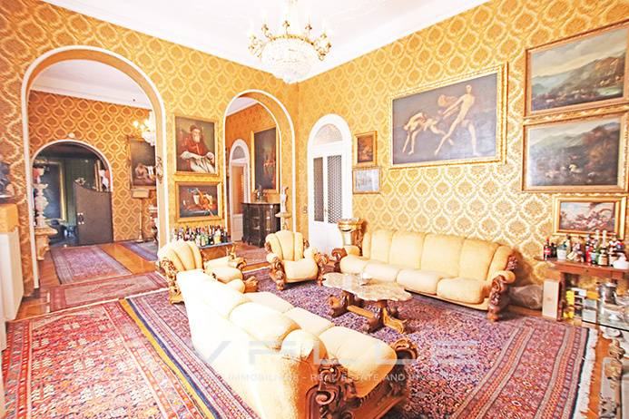 Appartamento in vendita a Bergamo, Centrale