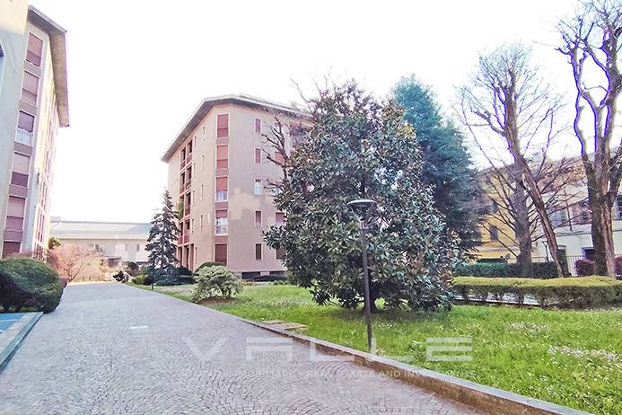 Appartamento in vendita a Bergamo, Centrale