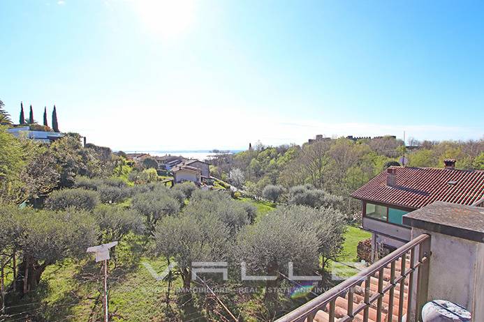 Attico in vendita a Padenghe sul Garda