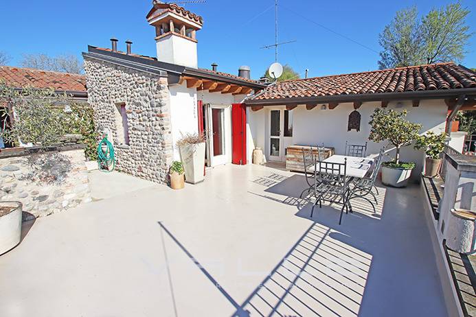 Attico in vendita a Padenghe sul Garda