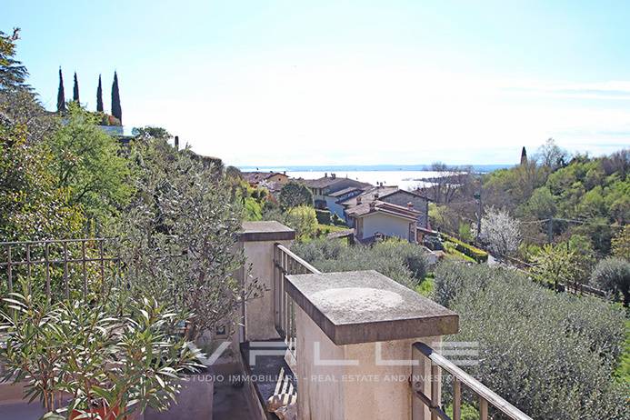 Attico in vendita a Padenghe sul Garda