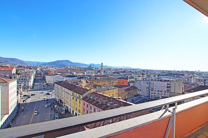 Attico in vendita a Bergamo, Centrale