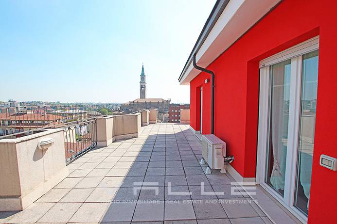 Attico in vendita a Ponte San Pietro