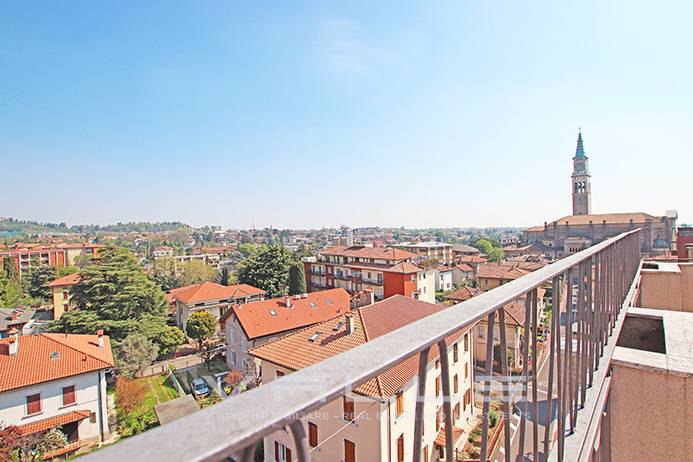 Attico in vendita a Ponte San Pietro