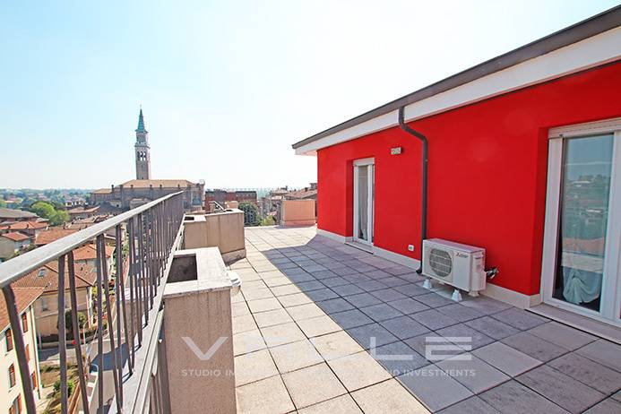 Attico in vendita a Ponte San Pietro