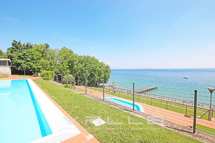 Appartamento in vendita a Padenghe sul Garda