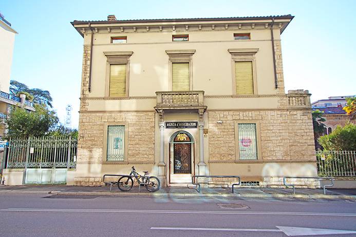 Appartamento in vendita a Bergamo, Centrale