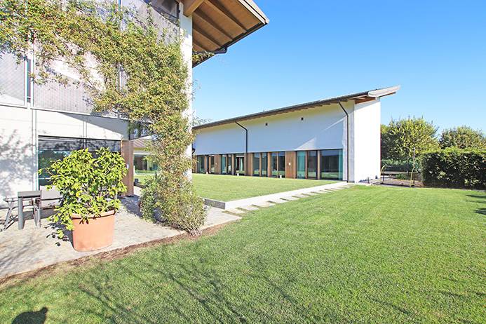 Villa in vendita a Treviolo, Roncola