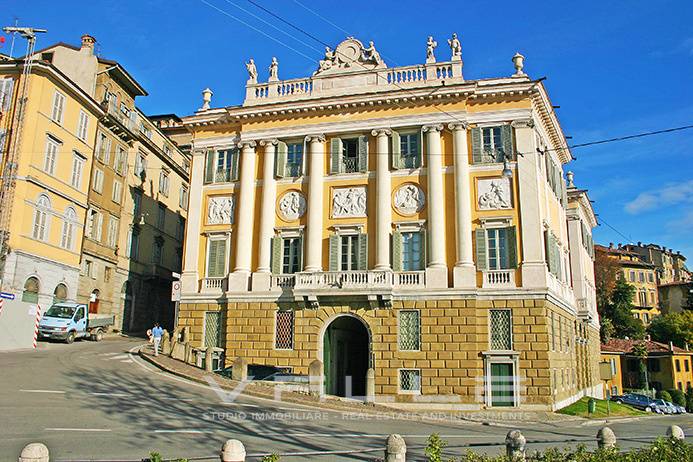 Appartamento in affitto a Bergamo, Citt Alta