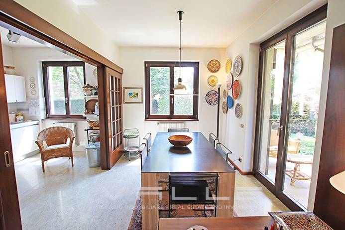 Villa in vendita a Mozzo