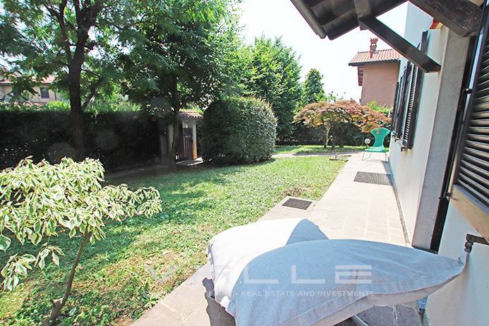 Villa in vendita a Mozzo