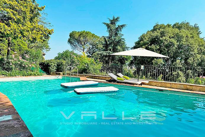 Casa indipendente in vendita a Bergamo, Colli di Bergamo