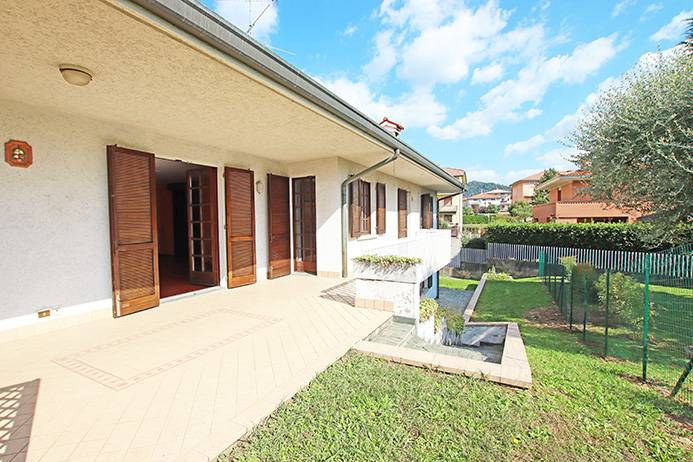 Villa in vendita a Mozzo, Pascoletto