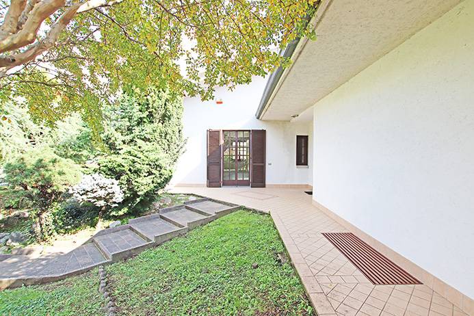 Villa in vendita a Mozzo, Pascoletto