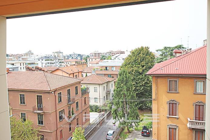 Studio/Ufficio in vendita a Bergamo, Centrale