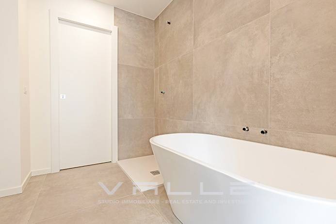 Appartamento in vendita a Bergamo, Centrale