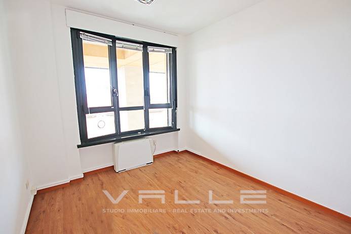Appartamento in vendita a Bergamo, Centrale
