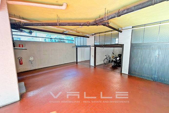 Box o garage in vendita a Bergamo, Centrale