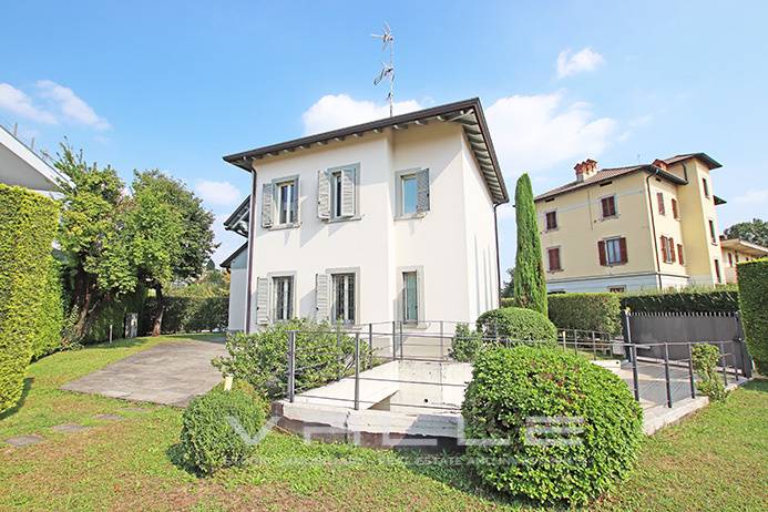 Villa in vendita a Bergamo, Longuelo