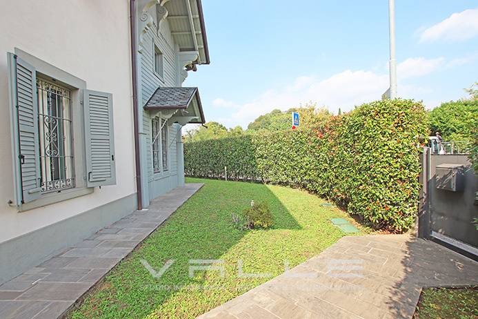Villa in vendita a Bergamo, Longuelo