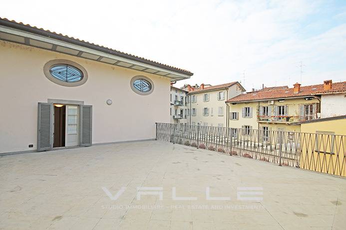 Appartamento in affitto a Bergamo, Centrale