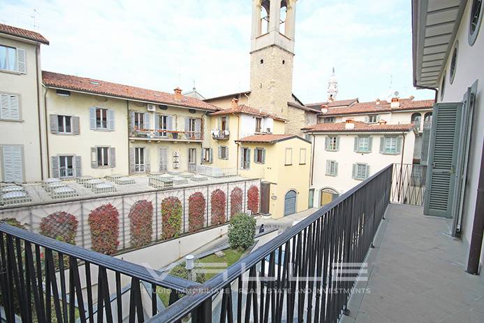 Appartamento in affitto a Bergamo, Centrale