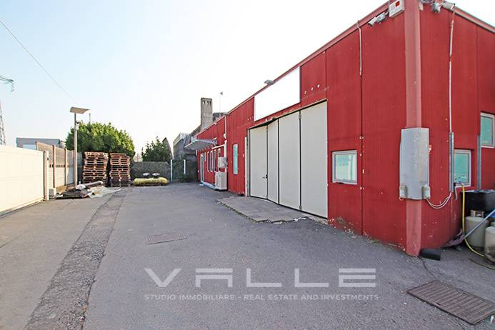 Capannone Industriale in vendita a Urgnano