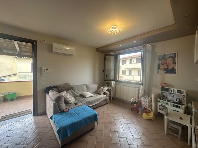 Villa con giardino a Cascina