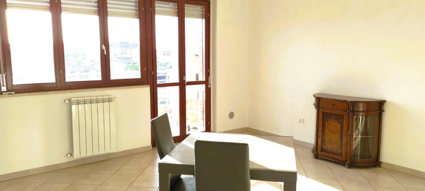 Ufficio in affitto, Roma castelverde di lunghezza