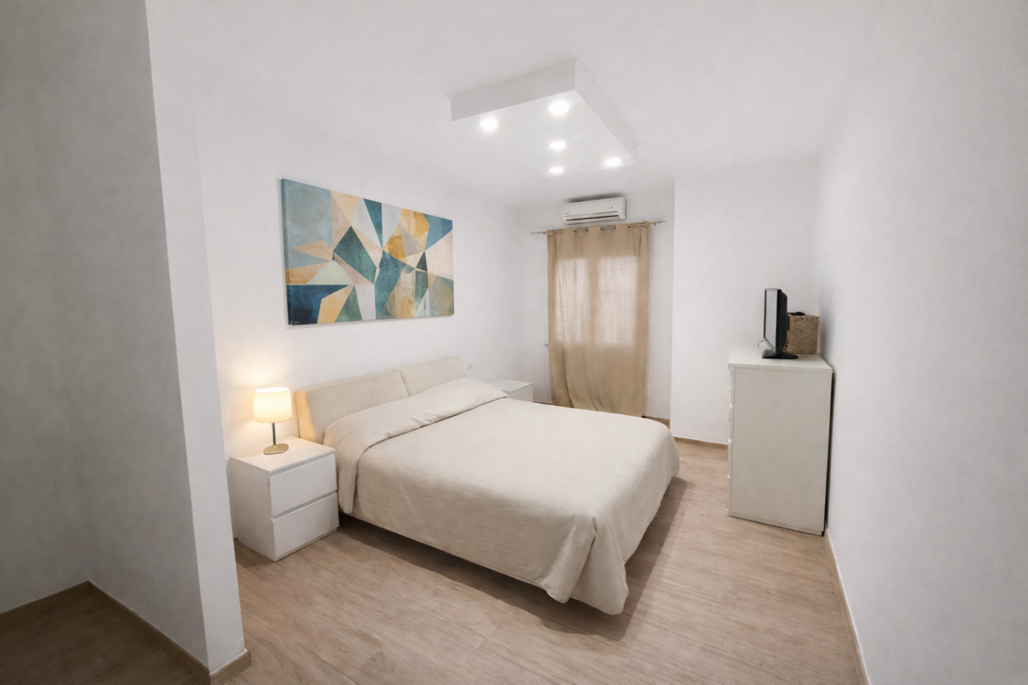 Villa con giardino, Cascina san lorenzo alle corti