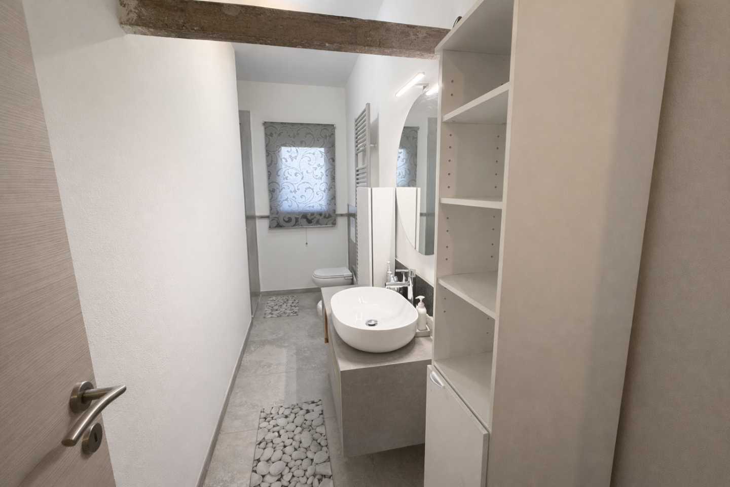 Villa con giardino, Cascina san lorenzo alle corti