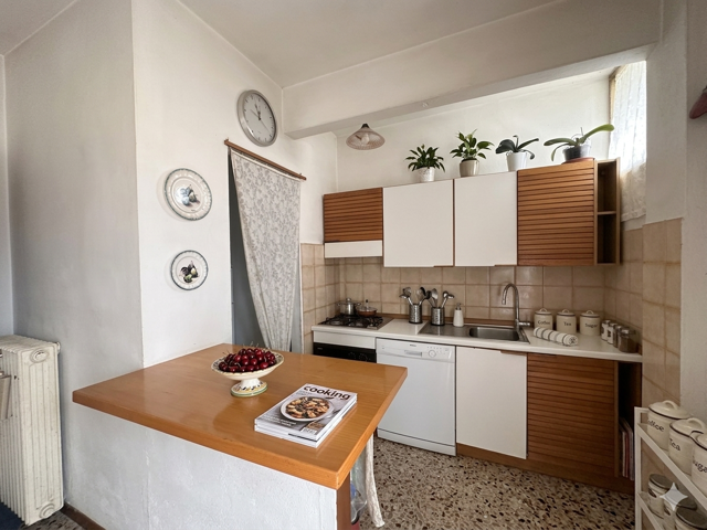 Quadrilocale con terrazzi a Cascina