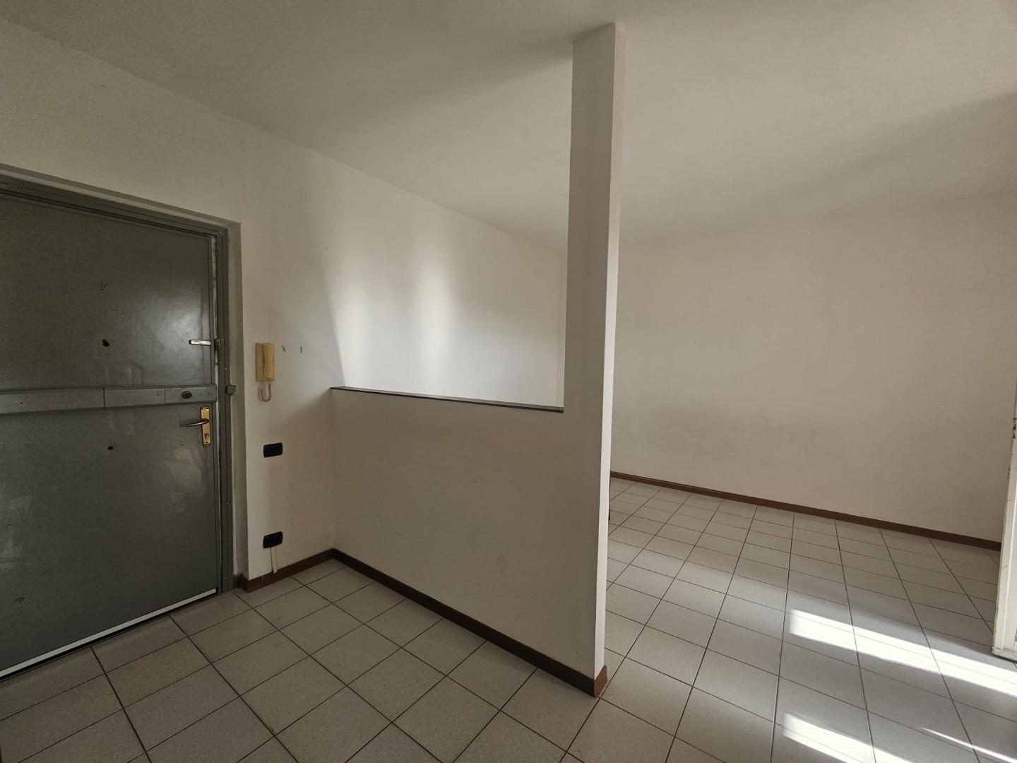 Trilocale con terrazzi, Pontedera stazione