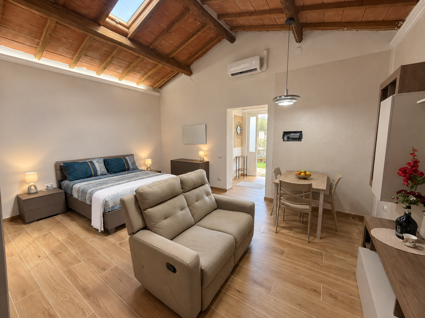 Loft con giardino a Cascina
