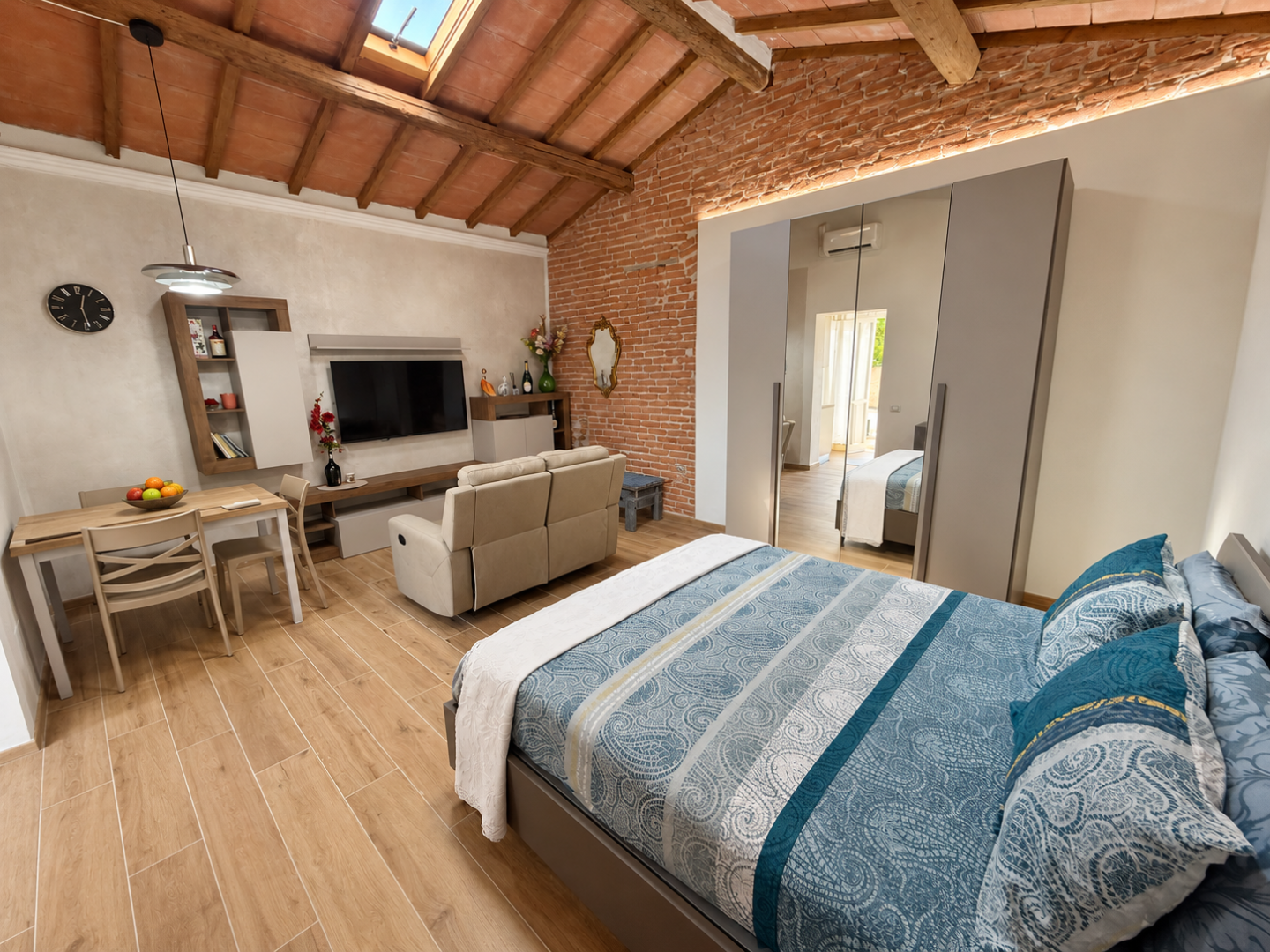 Loft con giardino a Cascina