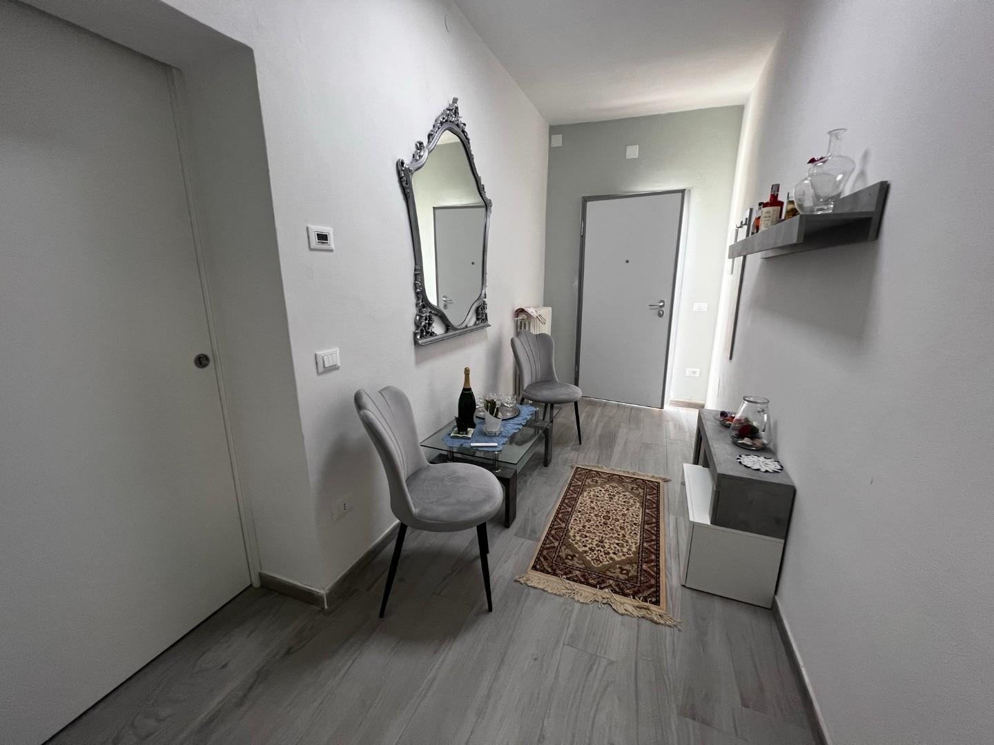 Loft arredato in affitto a Cascina