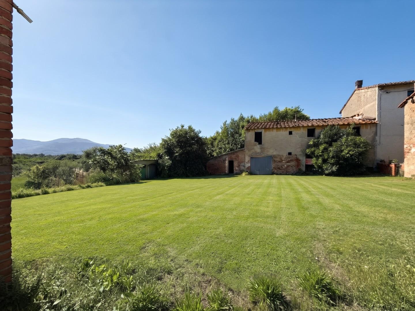 Rustico con giardino, Santa Maria a Monte cerretti
