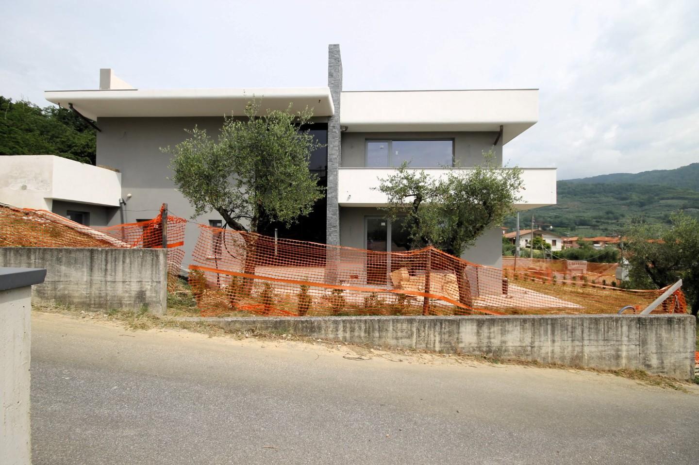 Villa con giardino, Capannori san gennaro