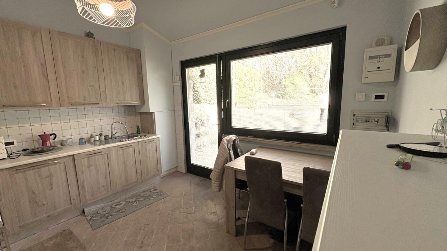 Trilocale in vendita, Lucca farneta