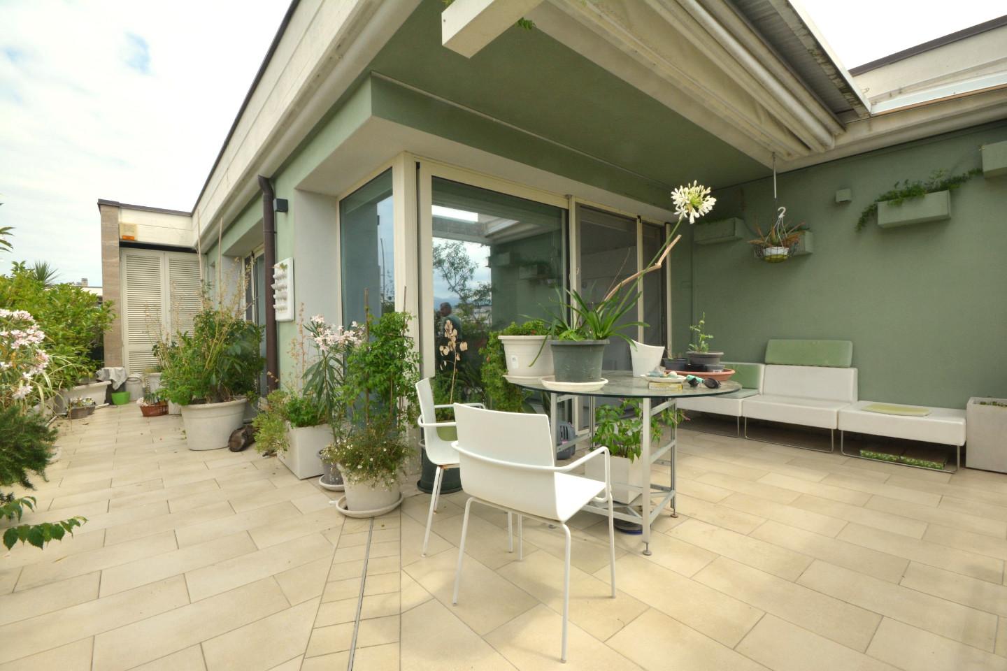 Attico con terrazzo, Lucca san concordio contrada