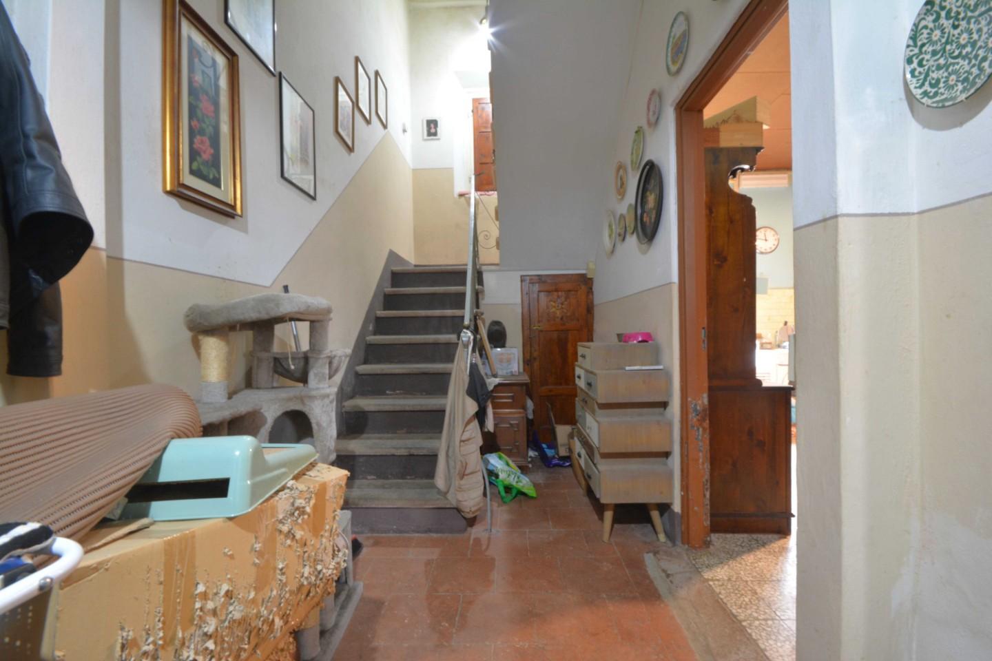 Rustico con giardino, Capannori san ginese