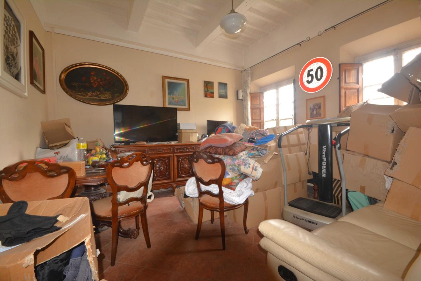 Rustico con giardino, Capannori san ginese