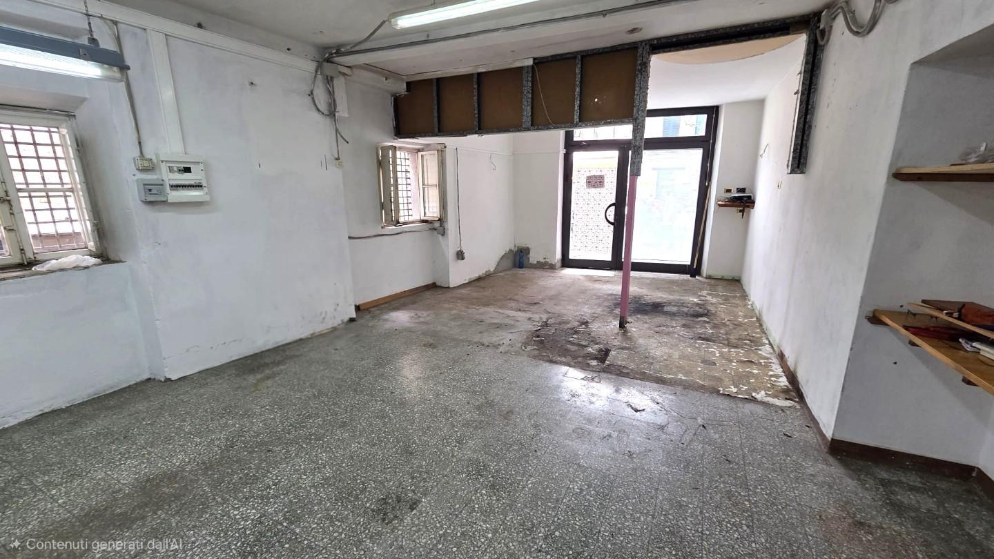 Locale commerciale in affitto, Lucca centro storico