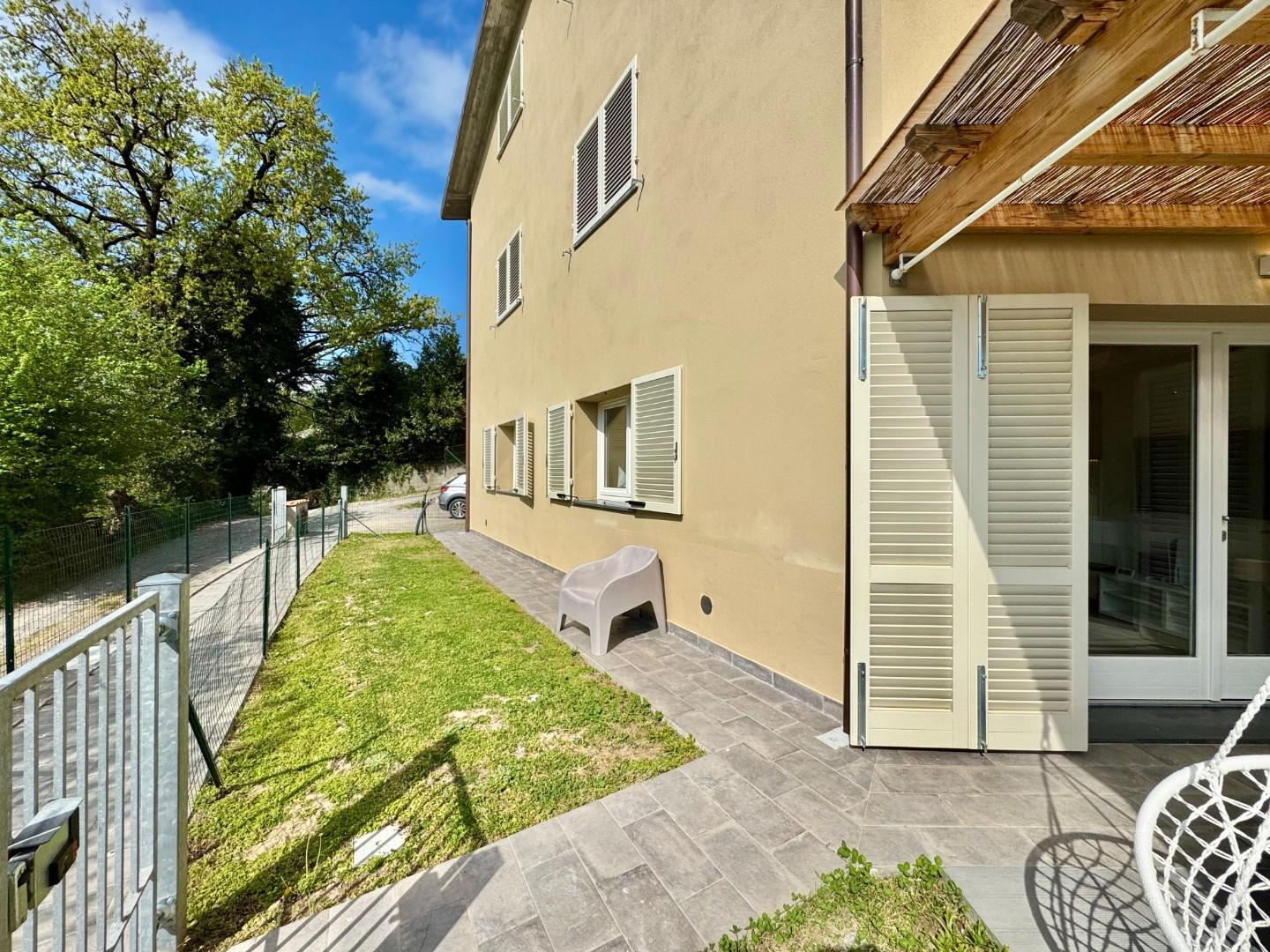 Quadrilocale in vendita, Lucca montuolo