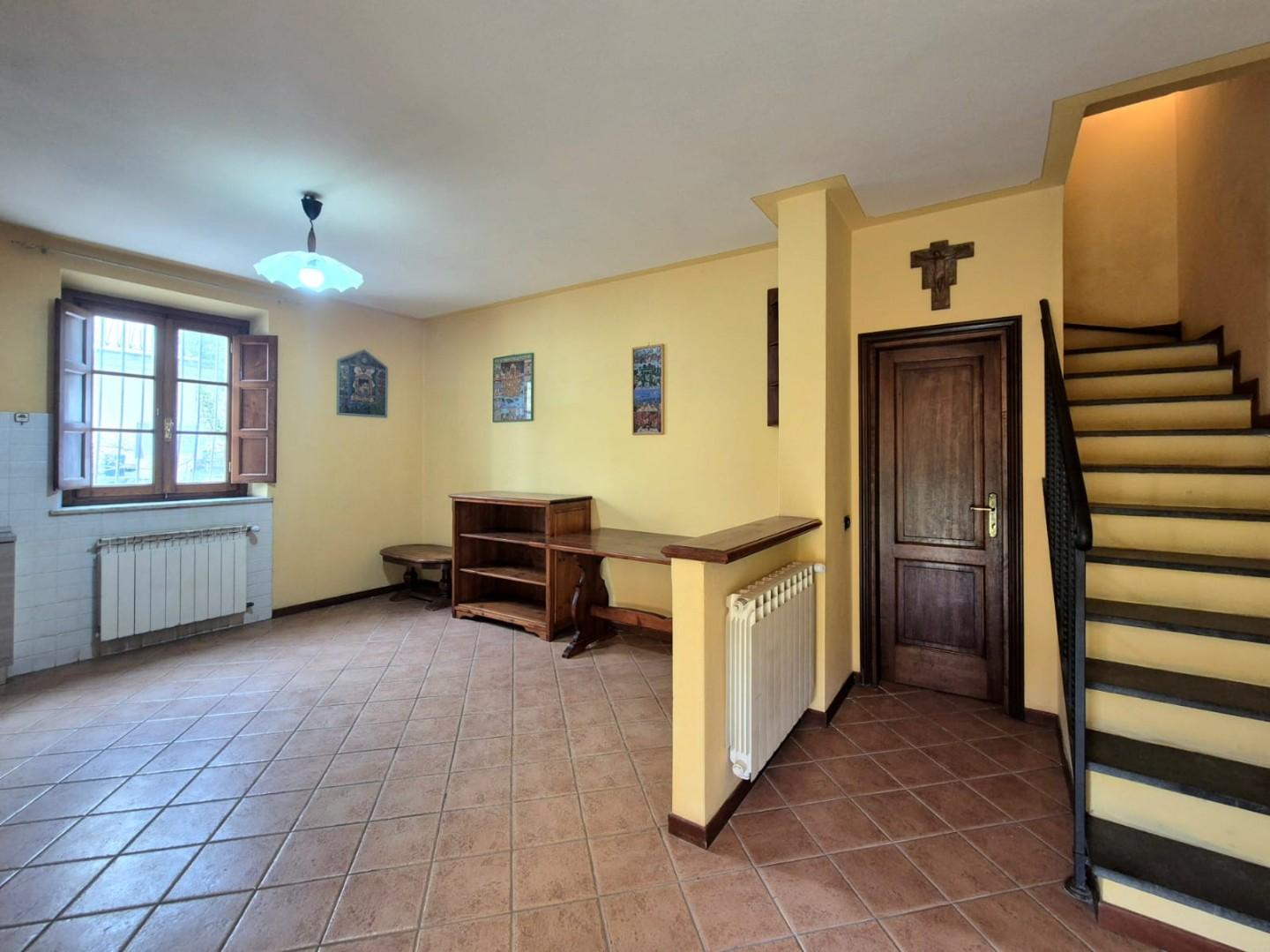 Casa indipendente con terrazzo, Lucca sant'alessio