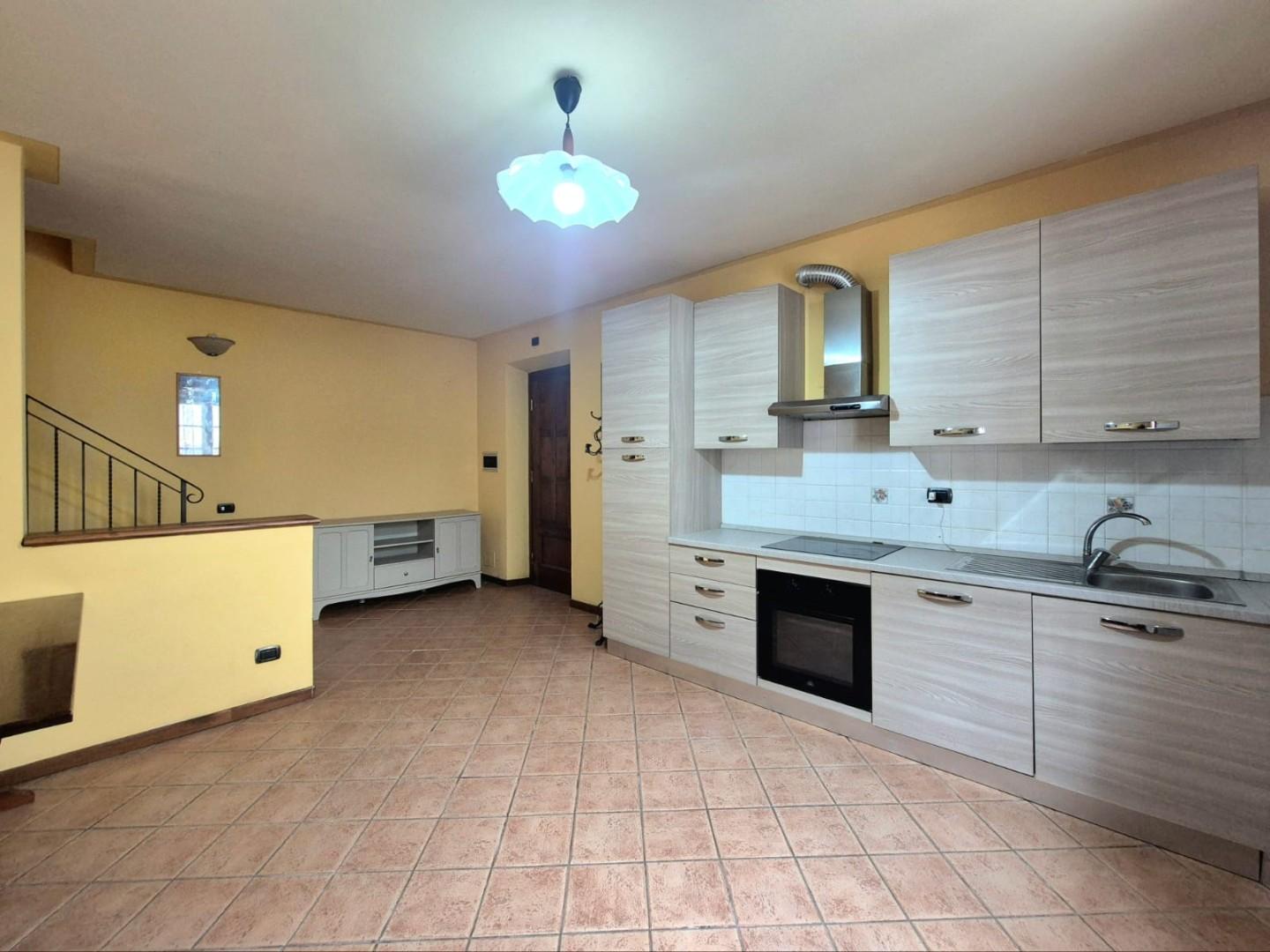 Casa indipendente con terrazzo, Lucca sant'alessio