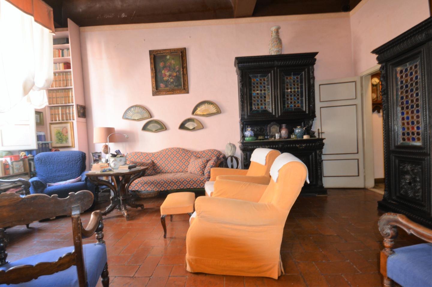 Appartamento in vendita, Lucca centro storico